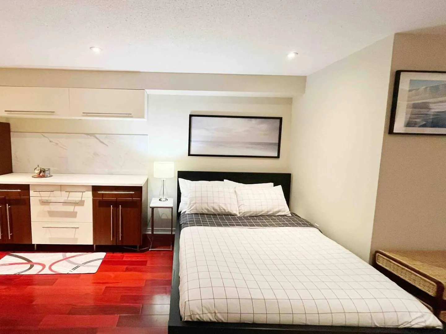 Quarto em Acomodações Particulares Stunning Rooms In Townhouse Across The Beach Toronto