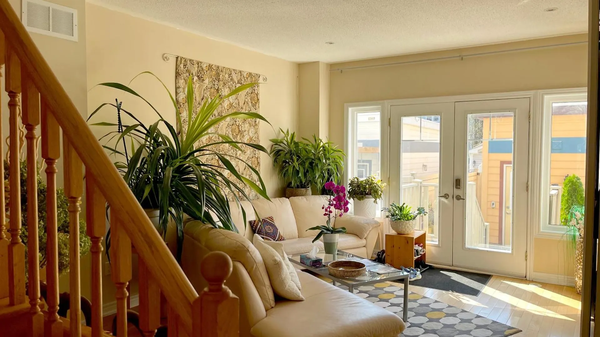 Quarto em Acomodações Particulares Stunning Rooms In Townhouse Across The Beach Toronto